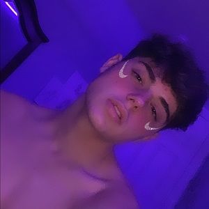 Meet your Posher, Christian